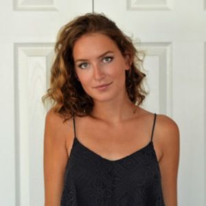 Meet your Posher, Hannah rose